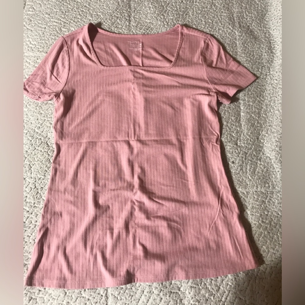 Womens Medium Top